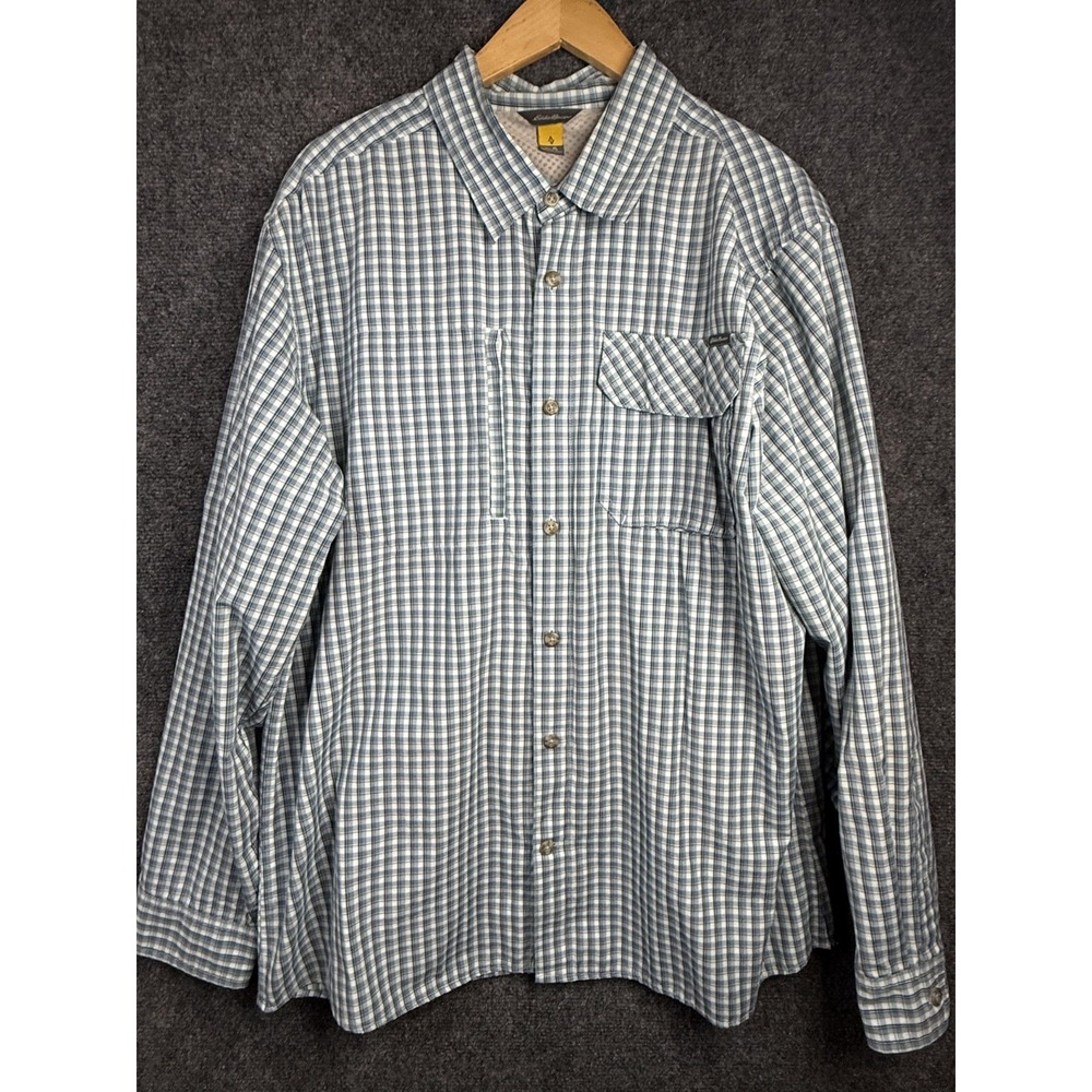 Eddie Bauer First Ascent Button Up Shirt Mens SZ XL White/Blue Plaid Long Sleeve